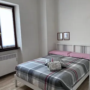A Due Passi Dal Appartamento Canzo